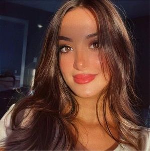 Meet your Posher, Boudour